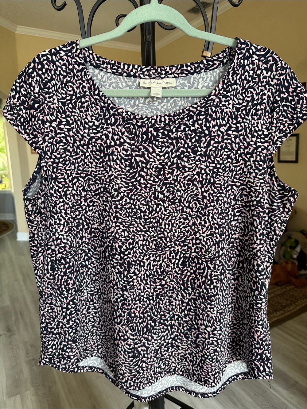 Light Pink Patterned Cap-Sleeve Tank